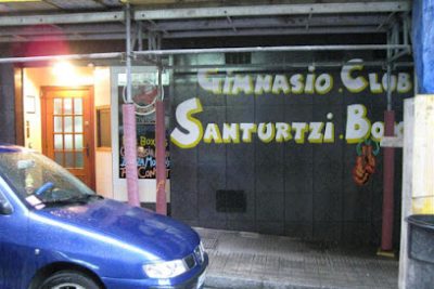 Realiza tu entrenamiento de Muay Thai en el gimnasio Club Santurtzi Box
