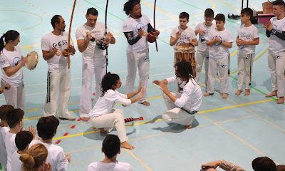 Realiza tu entrenamiento de Muay Thai en el gimnasio Capoeira Ourense Andaruê