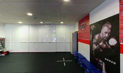 Realiza tu entrenamiento de Muay Thai en el gimnasio Club Deportivo Angel Casado