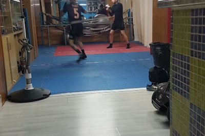 Entrena Muay Thai en el gimnasio Simon