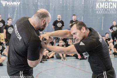 Realiza tu entrenamiento de Muay Thai en el gimnasio Krav Maga Worldwide Barcelona
