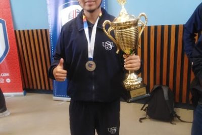 Realiza tu entrenamiento de Muay Thai en el gimnasio ACADEMIA RECREATIVA-clases de ajedrez-música-arte-deportes para niños y jóvenes-Alicante-España