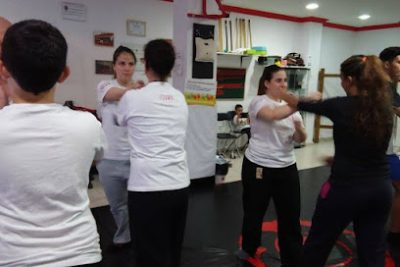 Entrena Muay Thai en el gimnasio Wing Tsun Jerez - TAOWS Academy Jerez