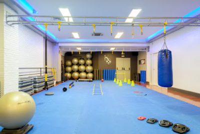 Entrena Muay Thai en el gimnasio Gimnasio y Tienda Kancho Oyama Centro de Pilates