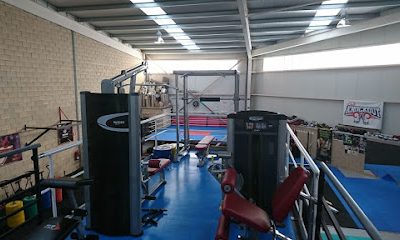 Realiza tu entrenamiento de Muay Thai en el gimnasio KNOCK OUT CLUB