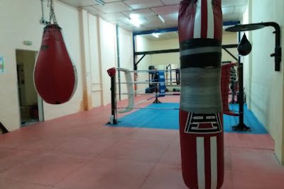 Realiza tu entrenamiento de Muay Thai en el gimnasio Gimnasio Muay thai school Alicante