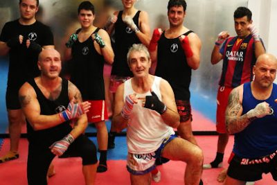 Realiza tu entrenamiento de Muay Thai en el gimnasio Gimnasio Gym-tonic -OKITONIC-