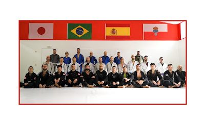 Realiza tu entrenamiento de Muay Thai en el gimnasio Praxis Fight Academy